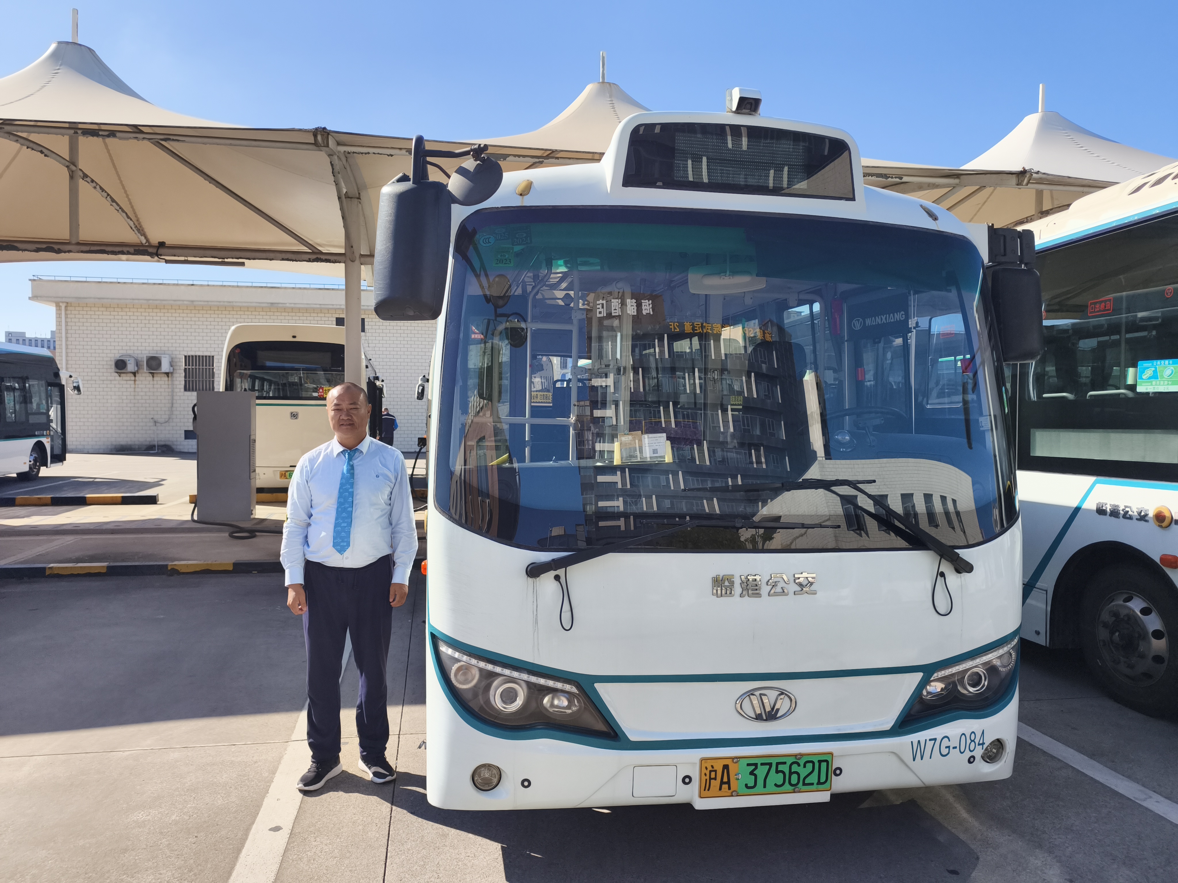 微信图片_20251113123214.jpg 微信图片_20251113123214.jpg