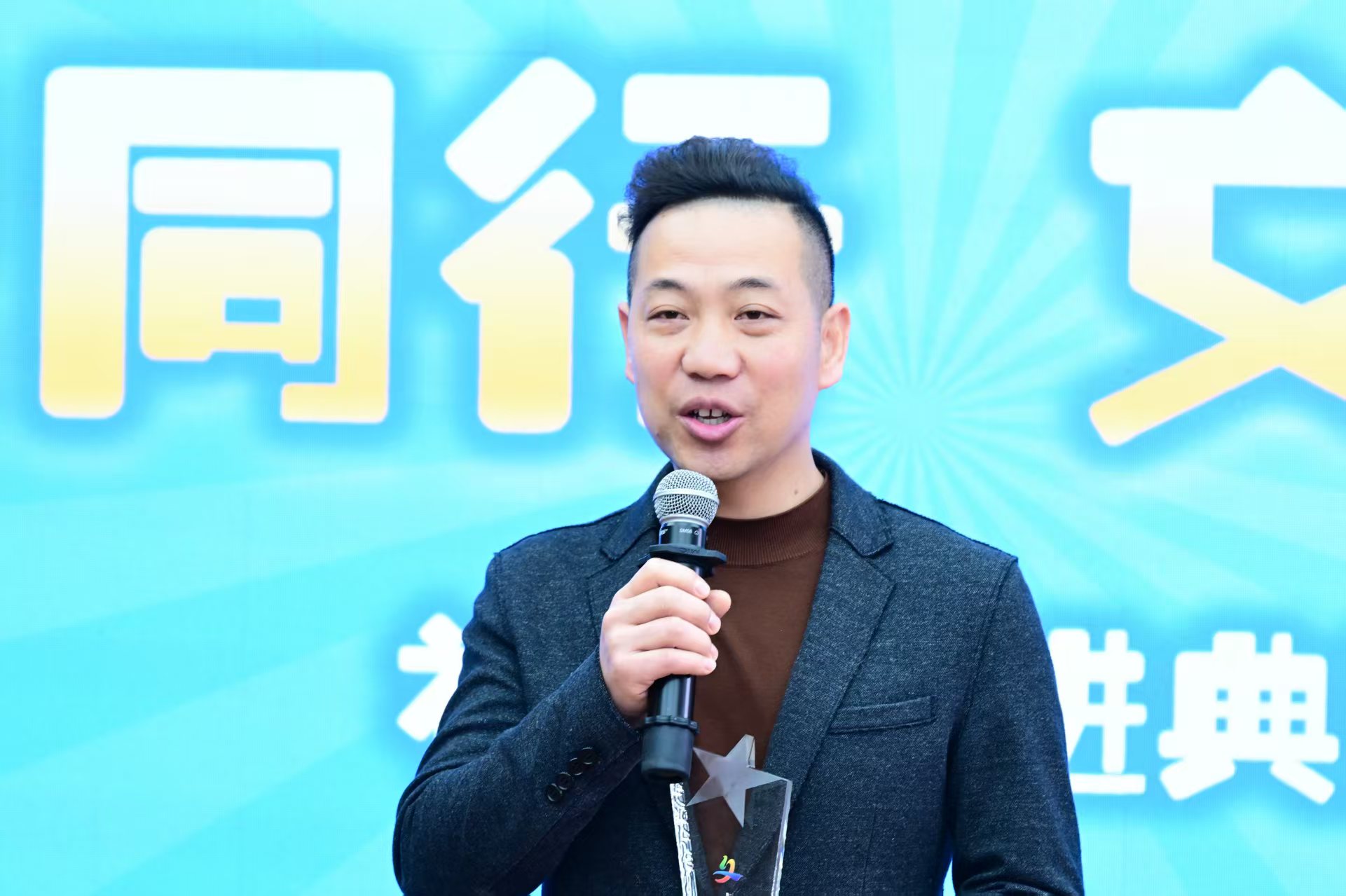 1cd9a8cfab55c36849b02b37c486a81.jpg 1cd9a8cfab55c36849b02b37c486a81.jpg